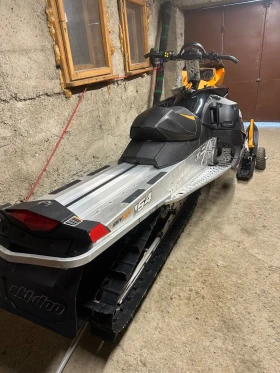 Ski-Doo Summit, снимка 2