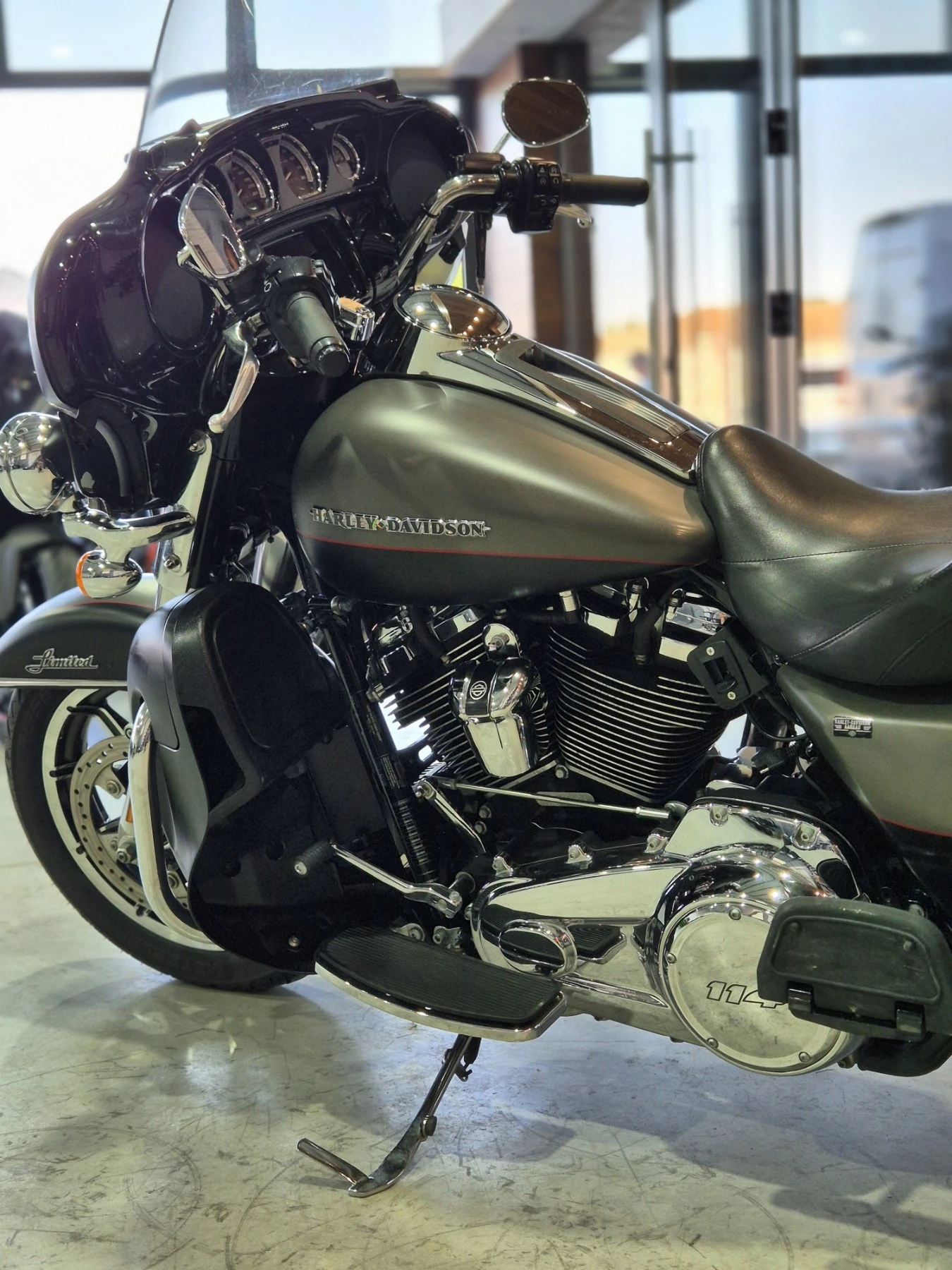 Harley-Davidson Electra Glide Classic FLHTK 114 inch Нов внос от Швейцария!!, снимка 12 - Мотоциклети и мототехника - 55499546