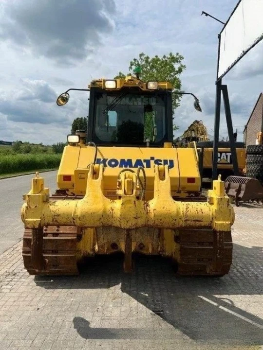 Булдозер Komatsu D65PXI-18 - изображение 3