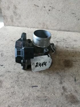 дроселова клапа Audi Seat Skoda Volkswagen 2.0 tdi 2008-2013 , снимка 1