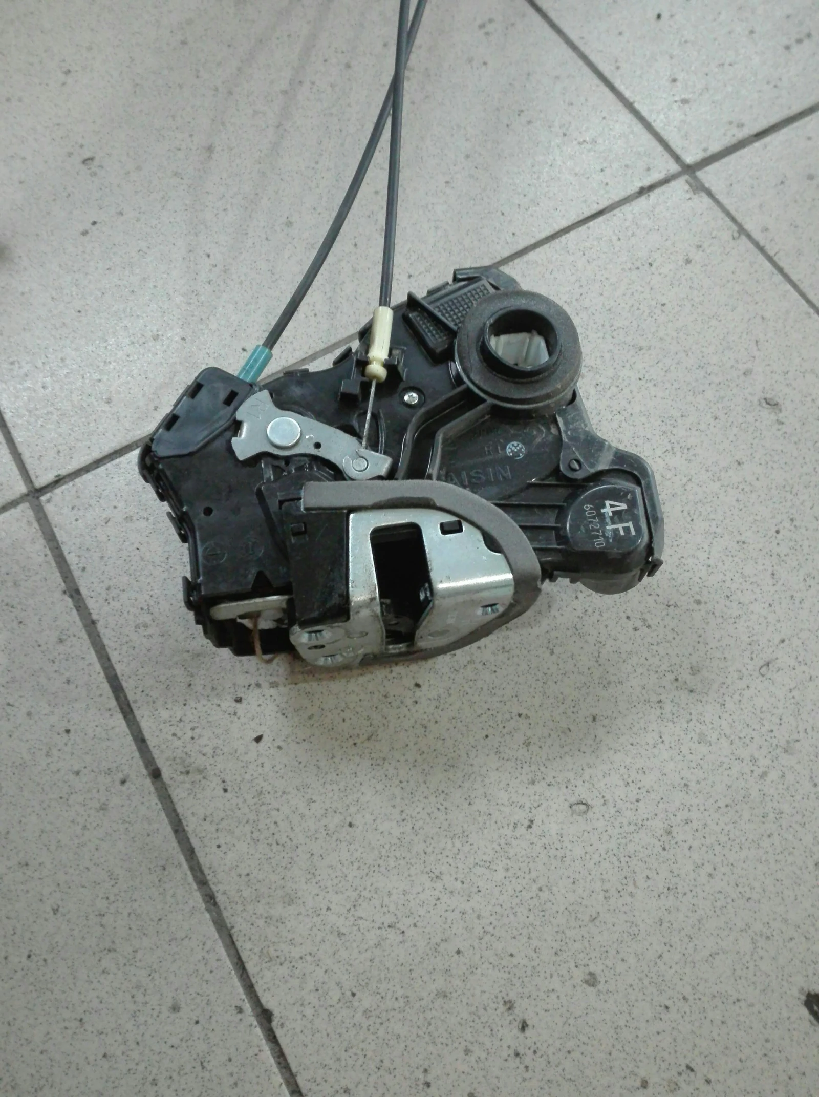 ����� ������ ����� �� ������ ���-4 2.2� | Mobile.bg � ����������� 1