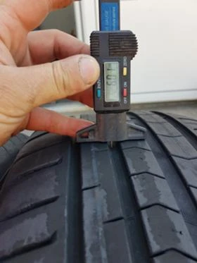 Гуми Летни 235/55R17, снимка 7