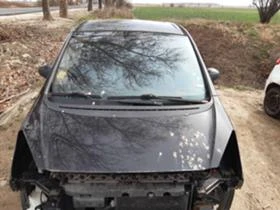 Peugeot 1007 1.4HDI-НА ЧАСТИ, снимка 4