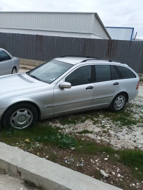 Mercedes-Benz C 200, снимка 2