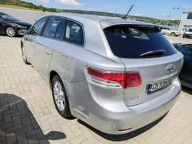 Toyota Avensis 1.8 i/ LPG, снимка 4