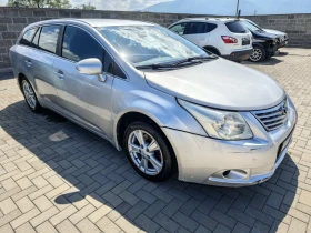Toyota Avensis 1.8 i/ LPG, снимка 1
