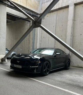     Ford Mustang GT Premium