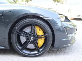     Porsche Taycan Turbo S/PDCC Sport/PCCB/PDLS+ /Carbon/PESS
