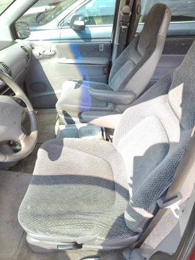 Chrysler Voyager | Mobile.bg    9