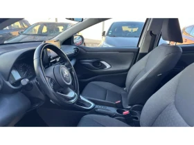 Toyota Yaris Comfort - 14572 € / 28500.35 лв. - 20307429 12