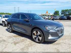 ������ Audi E-Tron