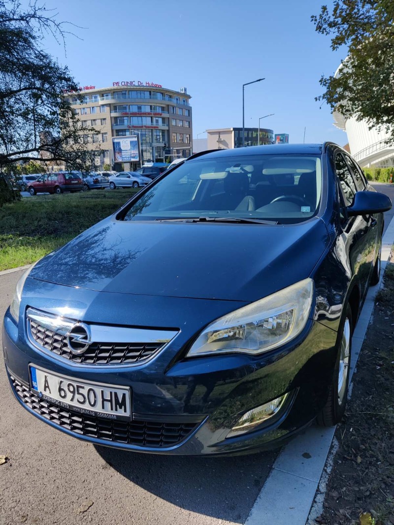 Opel Astra, снимка 2 - Автомобили и джипове - 42893670