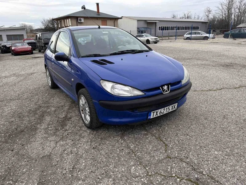 Peugeot 206 1, 4 климатик, снимка 2 - Автомобили и джипове - 46894040