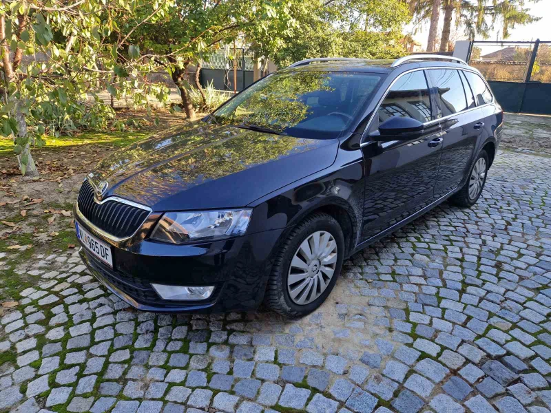 Skoda Octavia, снимка 2 - Автомобили и джипове - 47751727