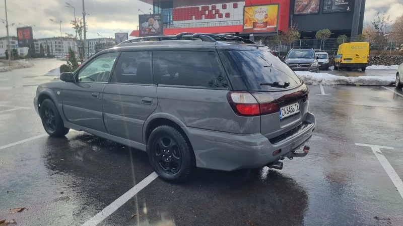 Subaru Outback, снимка 6 - Автомобили и джипове - 48121670