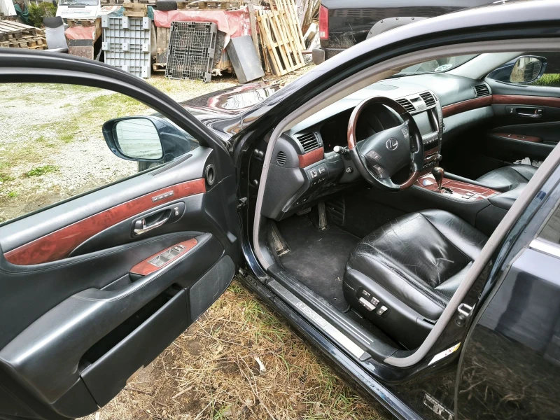Lexus LS 460, снимка 9 - Автомобили и джипове - 52162751