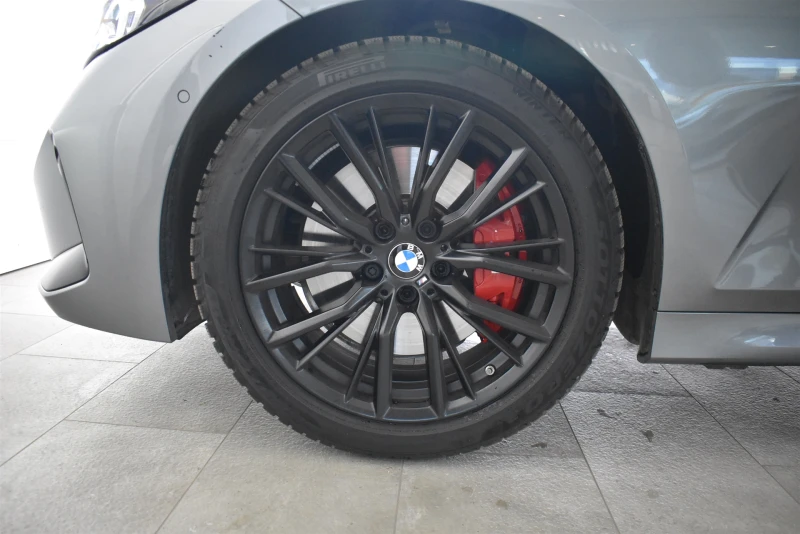 BMW 320 xDrive Туринг, снимка 5 - Автомобили и джипове - 49933663