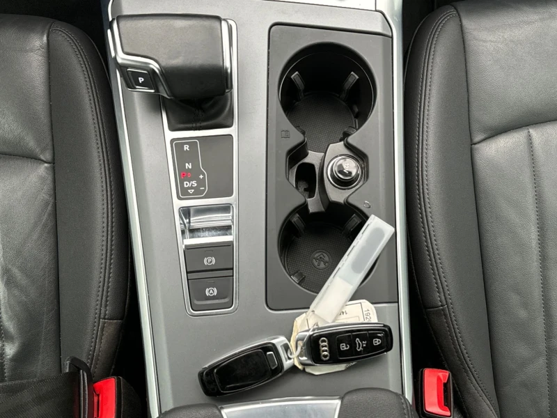 Audi A6 35 TDI, снимка 15 - Автомобили и джипове - 52462119