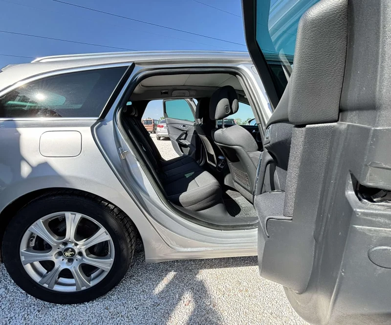 Peugeot 508 1.6HDI/AVTOMAT/REGISTRIRANA/OBSLUGENA, снимка 7 - Автомобили и джипове - 50920865