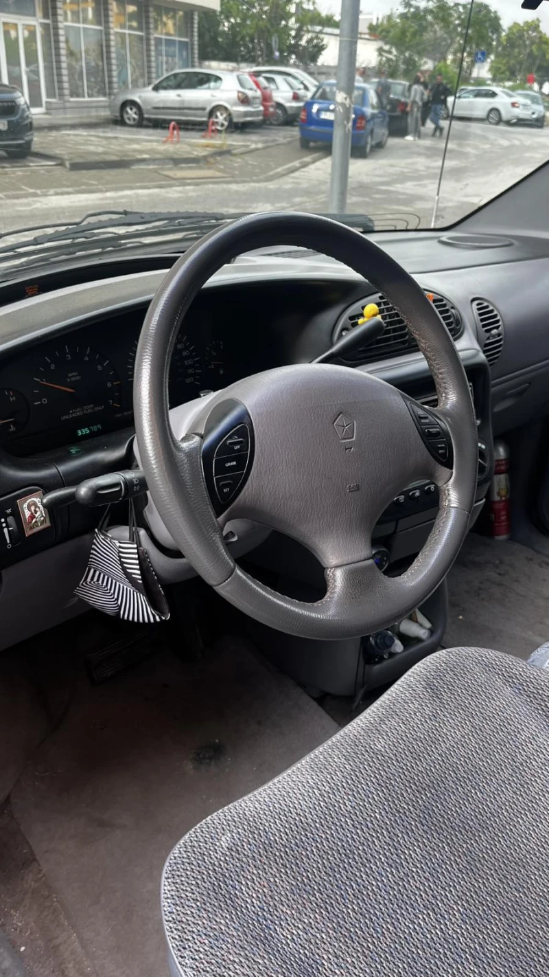 Chrysler Voyager, снимка 6 - Автомобили и джипове - 52272837