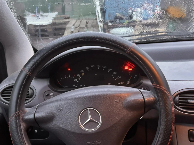 Mercedes-Benz A 170 1.7 CDI, снимка 9 - Автомобили и джипове - 52483338