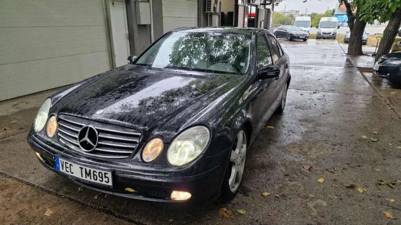 Mercedes-Benz E 320 Е 320, снимка 7 - Автомобили и джипове - 52656083