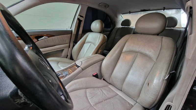 Mercedes-Benz E 320 Е 320, снимка 3 - Автомобили и джипове - 52656083