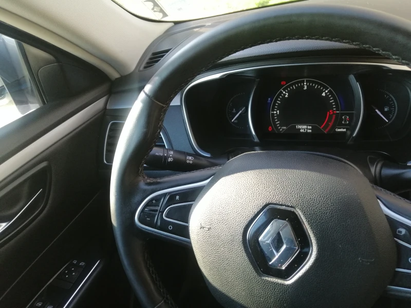 Renault Talisman, снимка 5 - Автомобили и джипове - 52719398