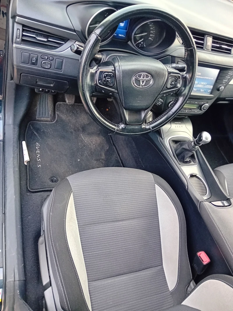 Toyota Avensis 2.0D4 D, снимка 6 - Автомобили и джипове - 52818632