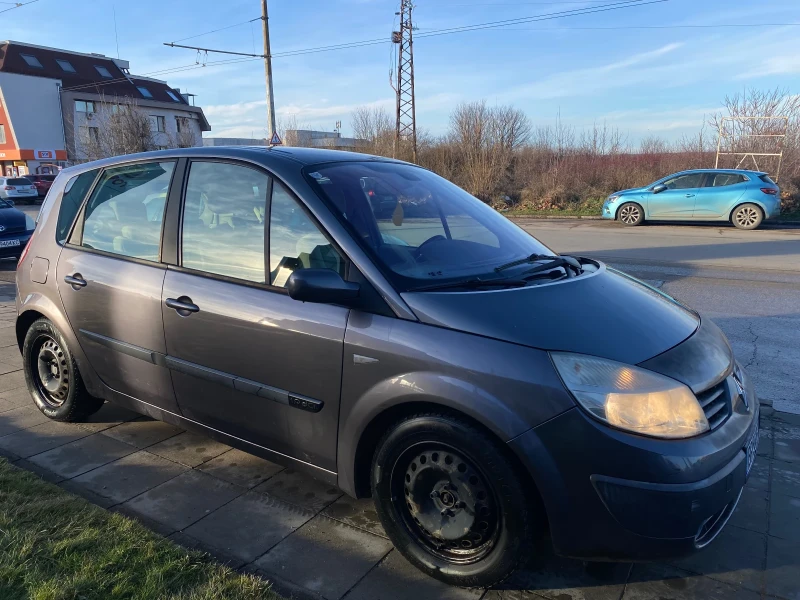 Renault Scenic, снимка 3 - Автомобили и джипове - 53111244