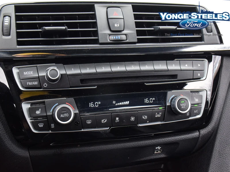 BMW M4 * Coupe* RWD* Автокредит (Цена до БГ), снимка 11 - Автомобили и джипове - 53309912