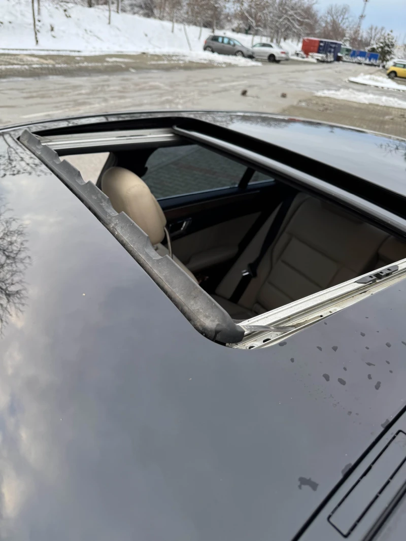 Mercedes-Benz E 350, снимка 16 - Автомобили и джипове - 53330297