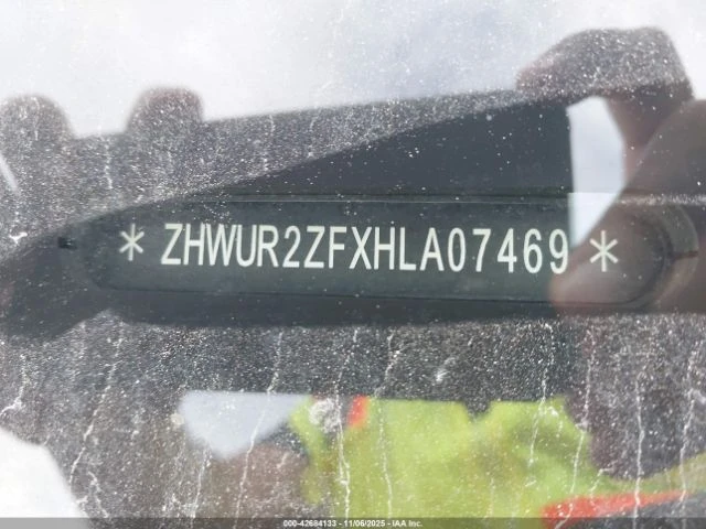 Lamborghini Huracan LP580-2S, снимка 14 - Автомобили и джипове - 53638482