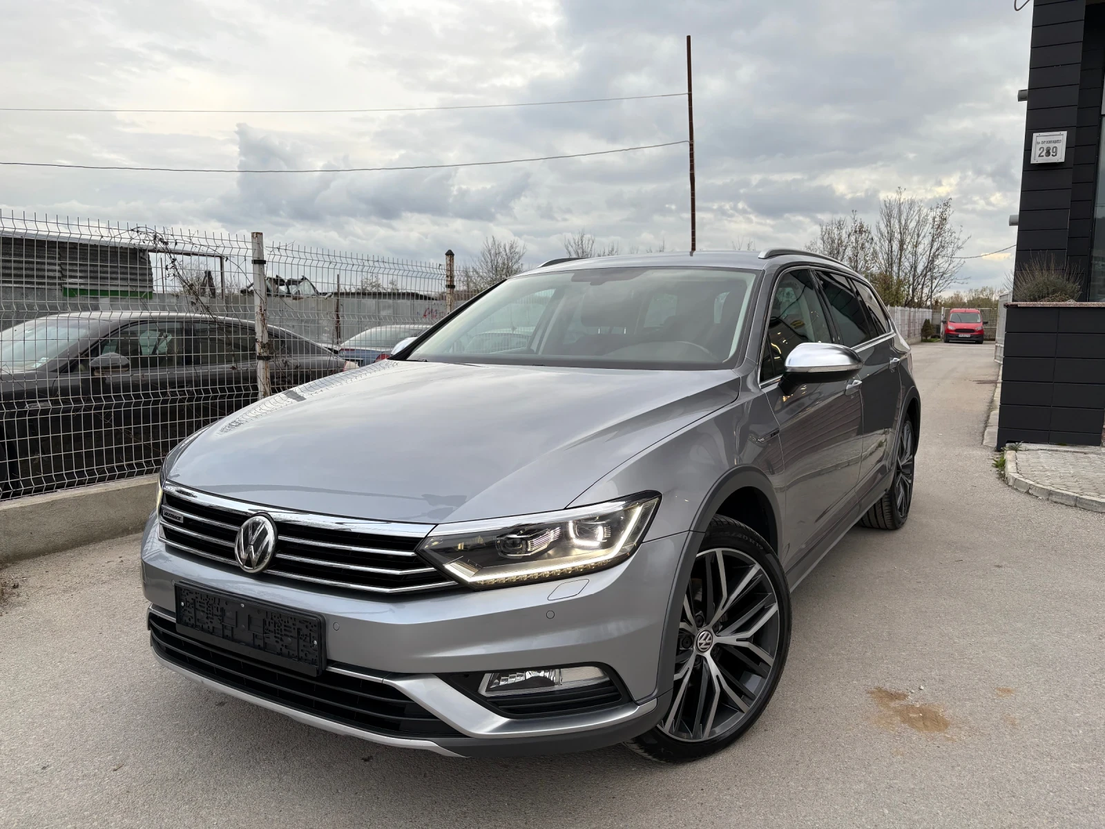 VW Passat ALLTRACK 2.0TDI 190кс LED, DIGITAL, KEYLESS-GO, снимка 1