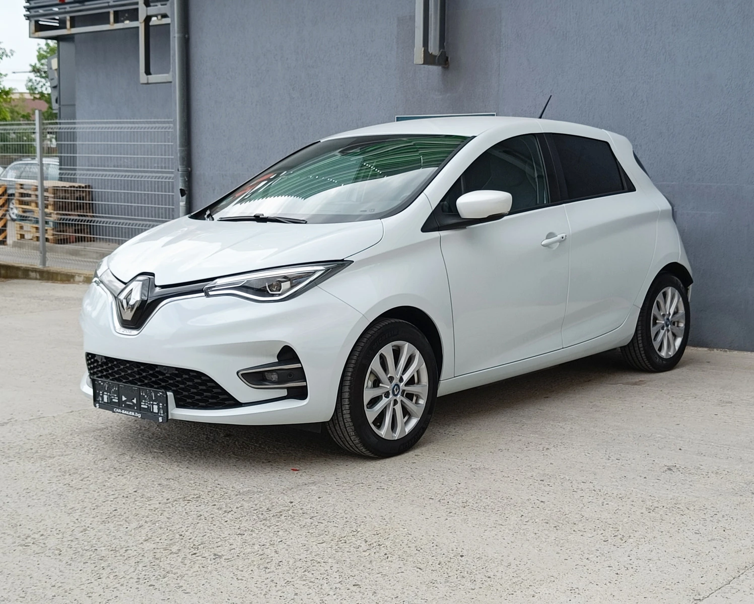 Renault Zoe 135R  52KWh  ГАРАНЦИОНЕН  - изображение 3