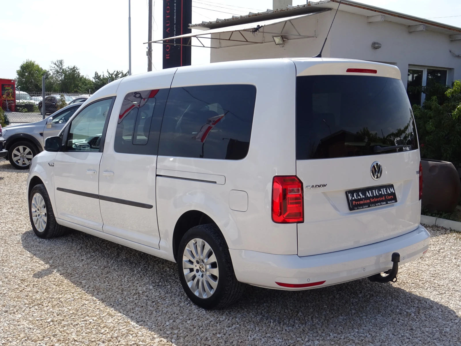 VW Caddy Maxi 2.0 TDI 102kc DSG 5вр. Highline 7 места - изображение 3