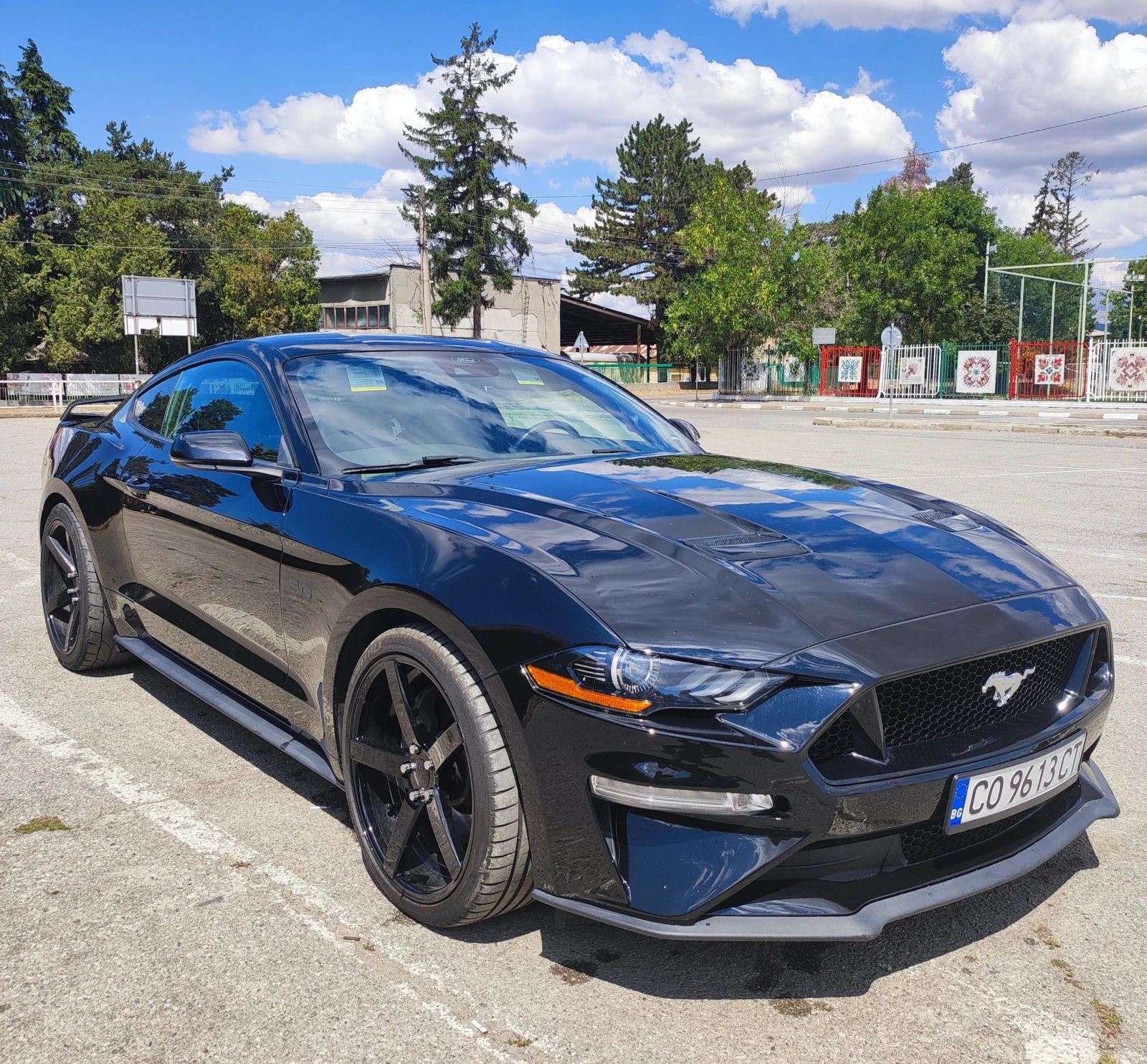 Ford Mustang GT Premium - изображение 4
