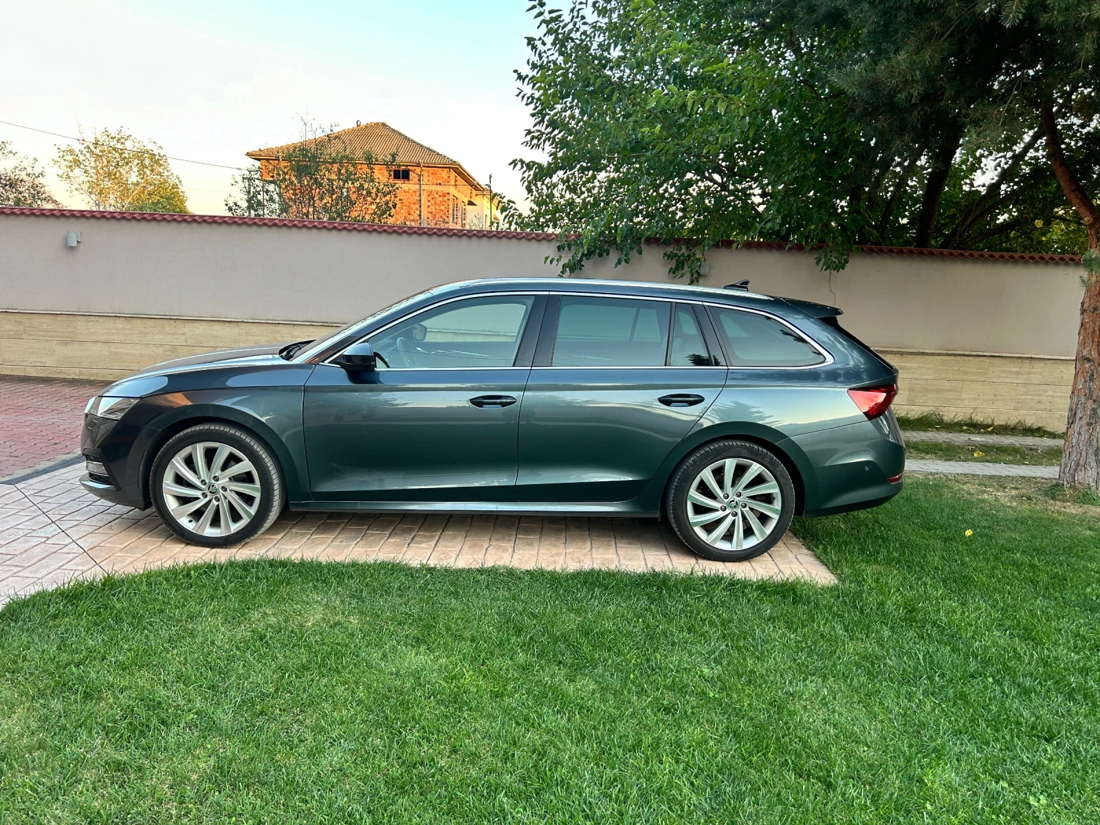 Skoda Octavia 2.0 TDI FULL FULL  - изображение 5