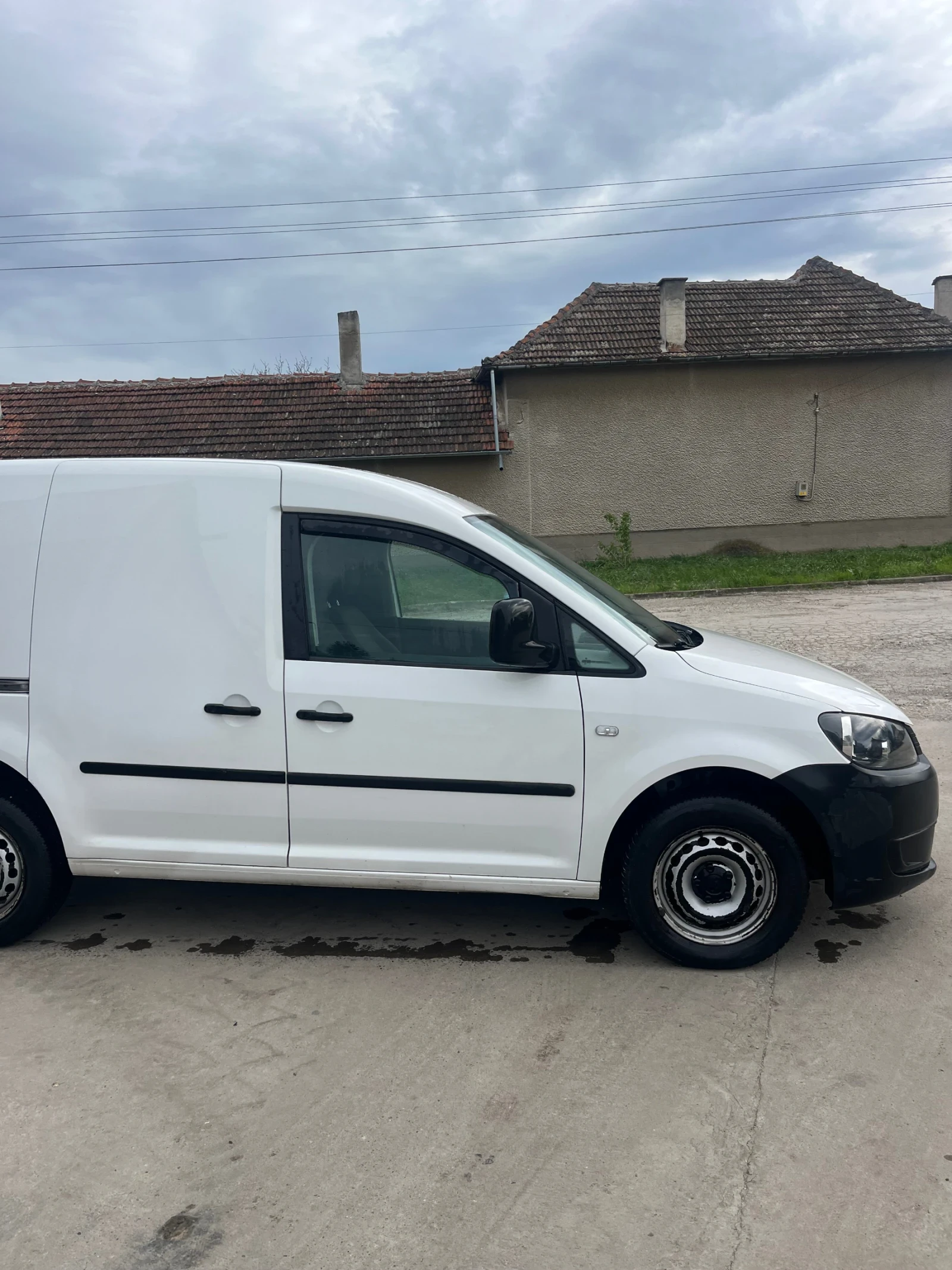 VW Caddy  - изображение 8