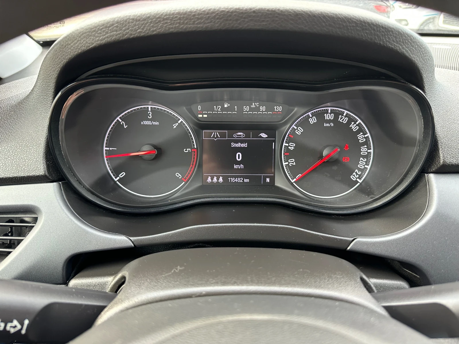 Opel Corsa AUTOMATIC  - изображение 9