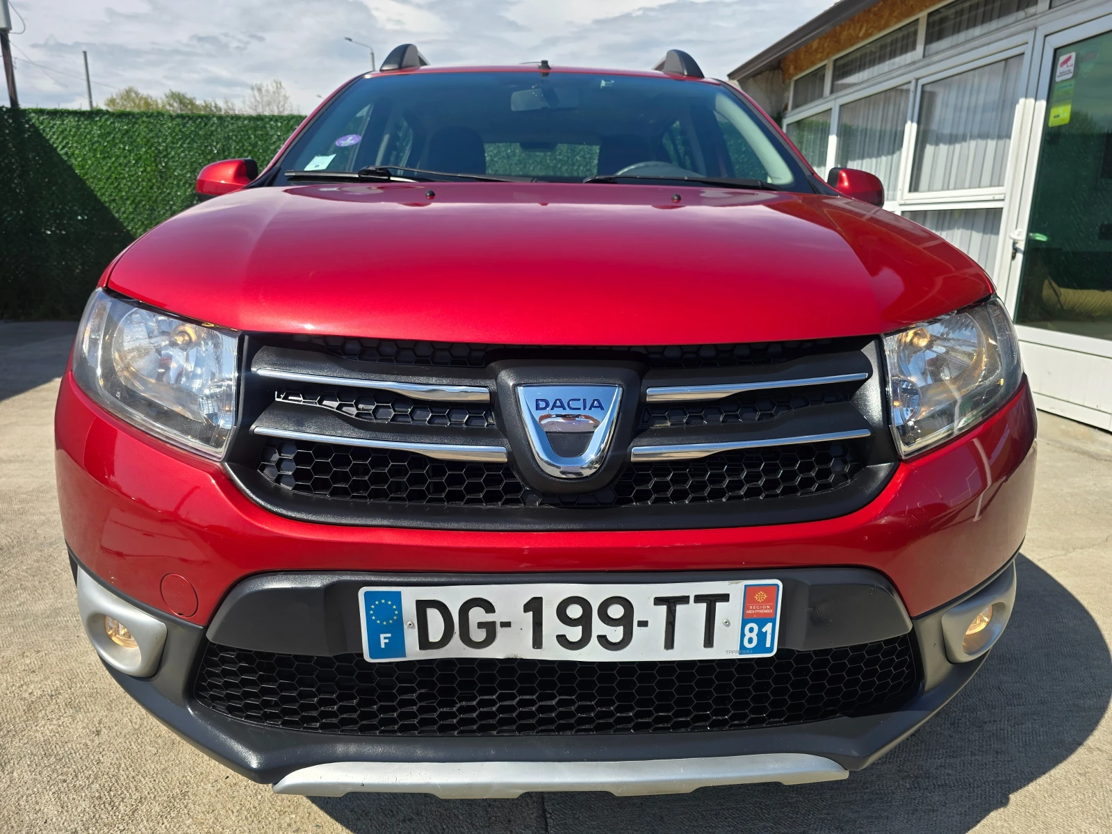 Dacia Sandero STEPWAY * КАМЕРА * НАВИГАЦИЯ  - изображение 8