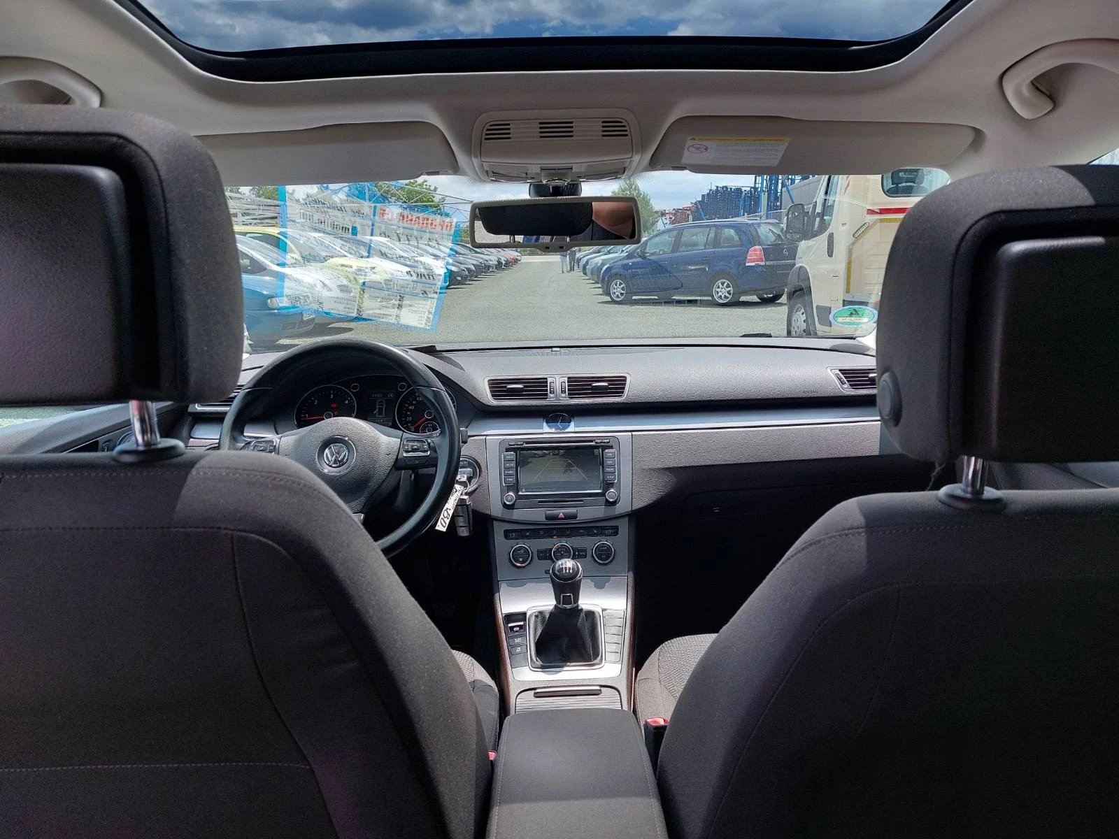 VW Passat 1.6tdi, 6ск - изображение 8