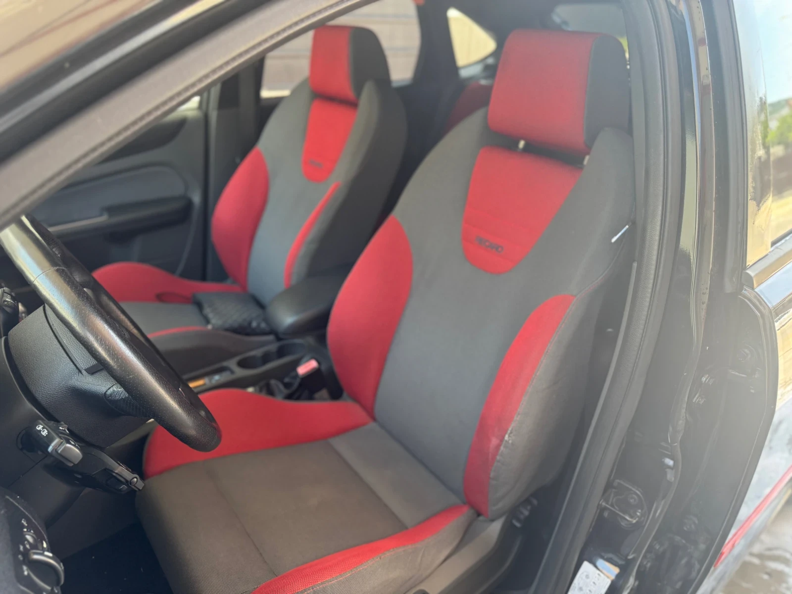 Ford Focus 2 ST - изображение 10