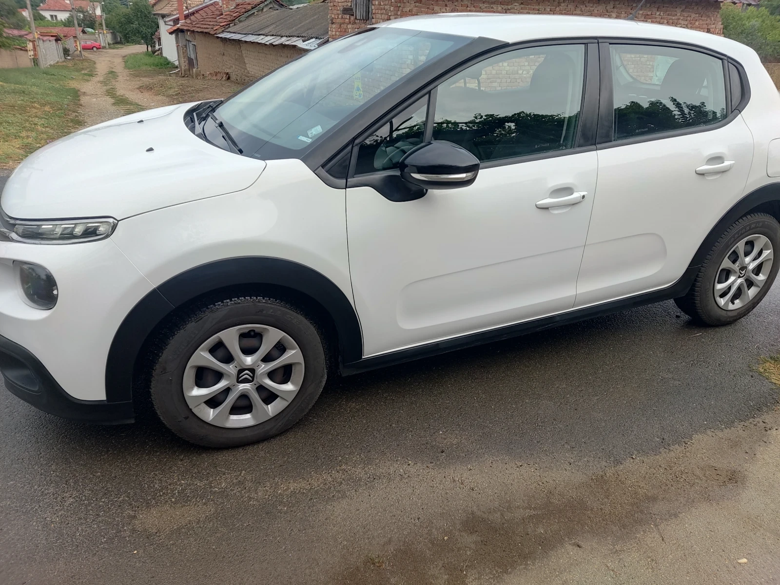 Citroen C3 1.5 hdi Euro 6D - изображение 4