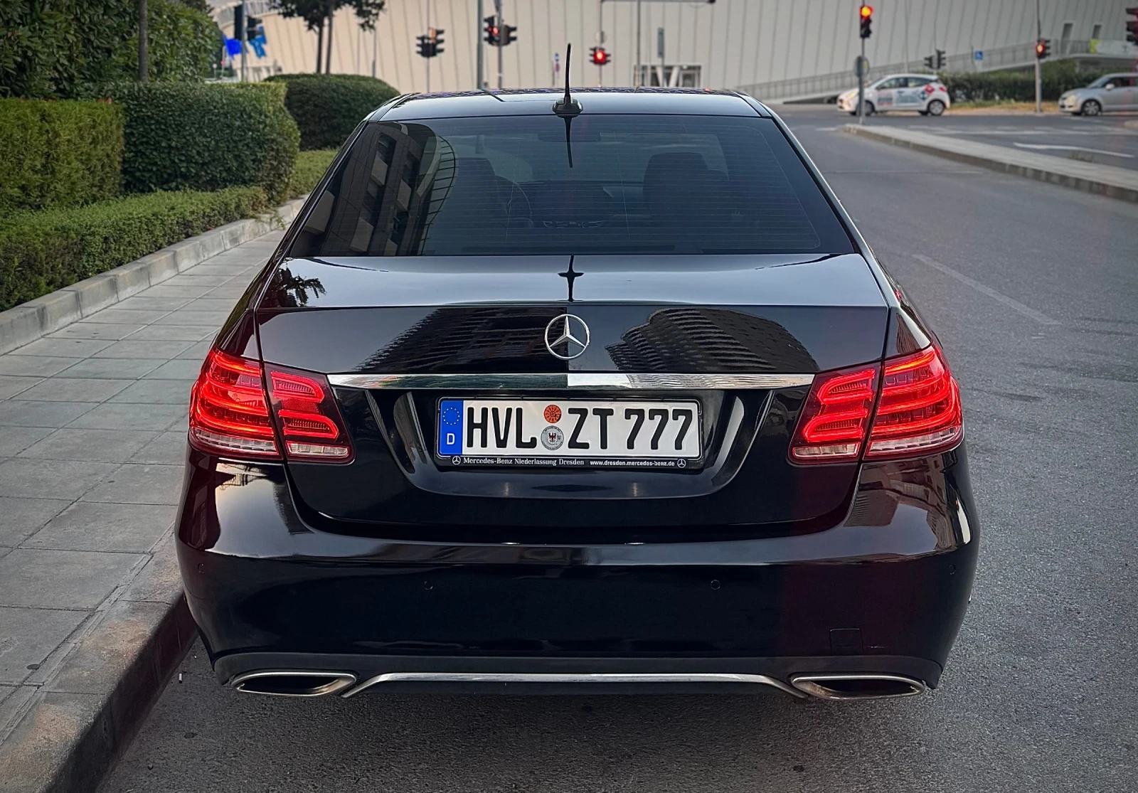 Mercedes-Benz E 200 2.2 CDI Full Led - изображение 4
