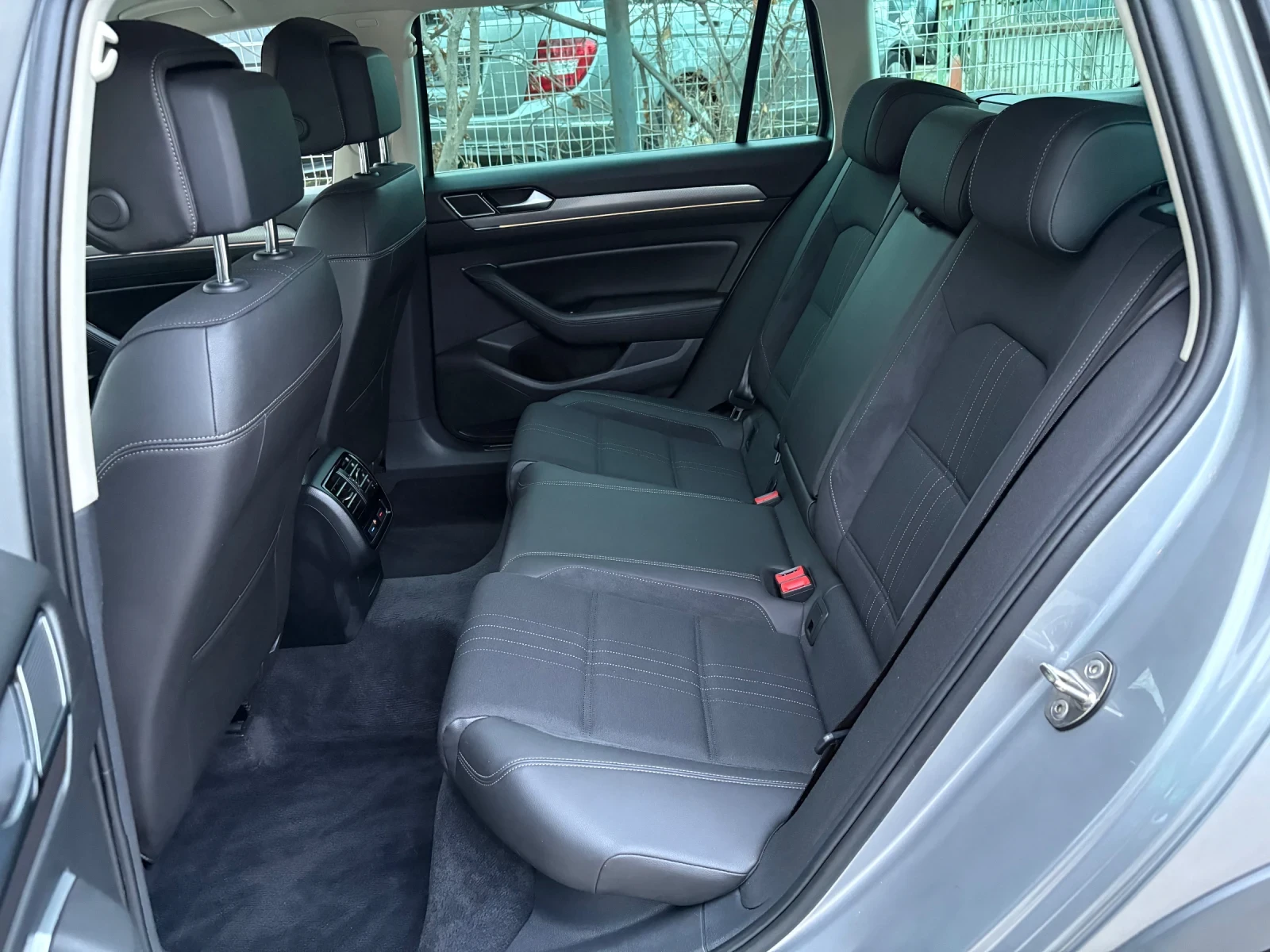 VW Passat ALLTRACK 2.0TDI 190 LED, DIGITAL, KEYLESS-GO | Mobile.bg   12