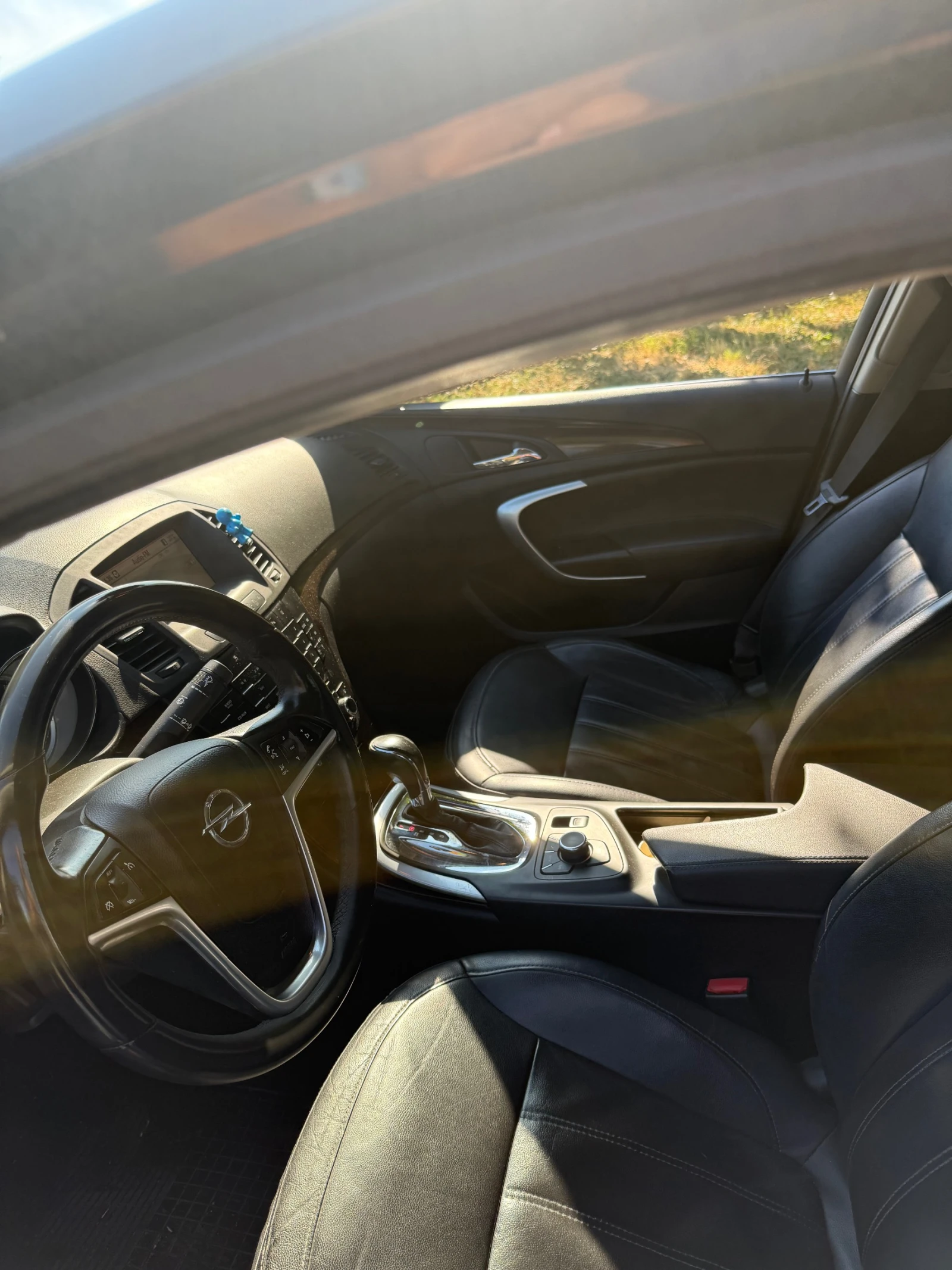 Opel Insignia 2.0  turbo - изображение 9