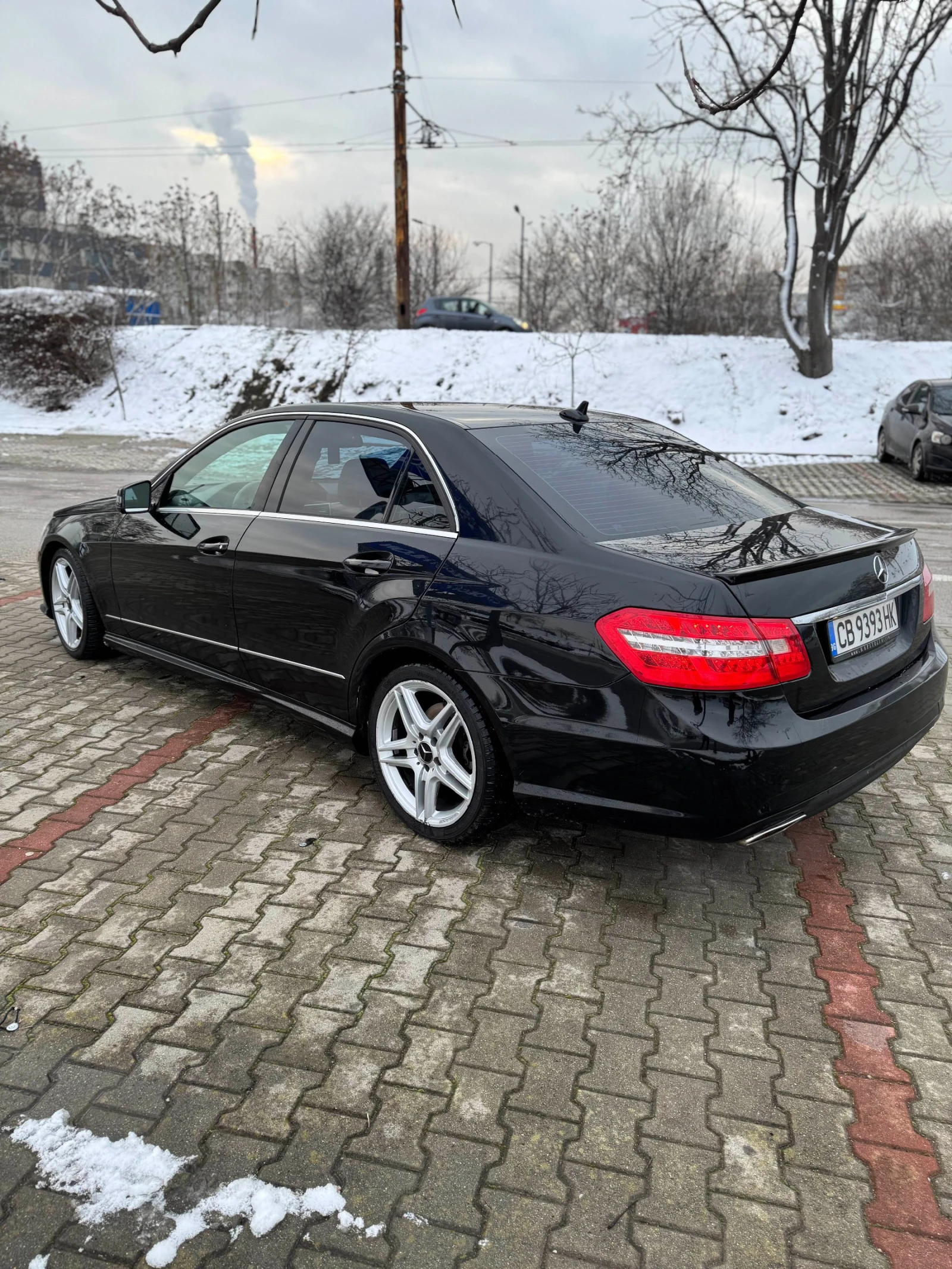 Mercedes-Benz E 350  - изображение 5