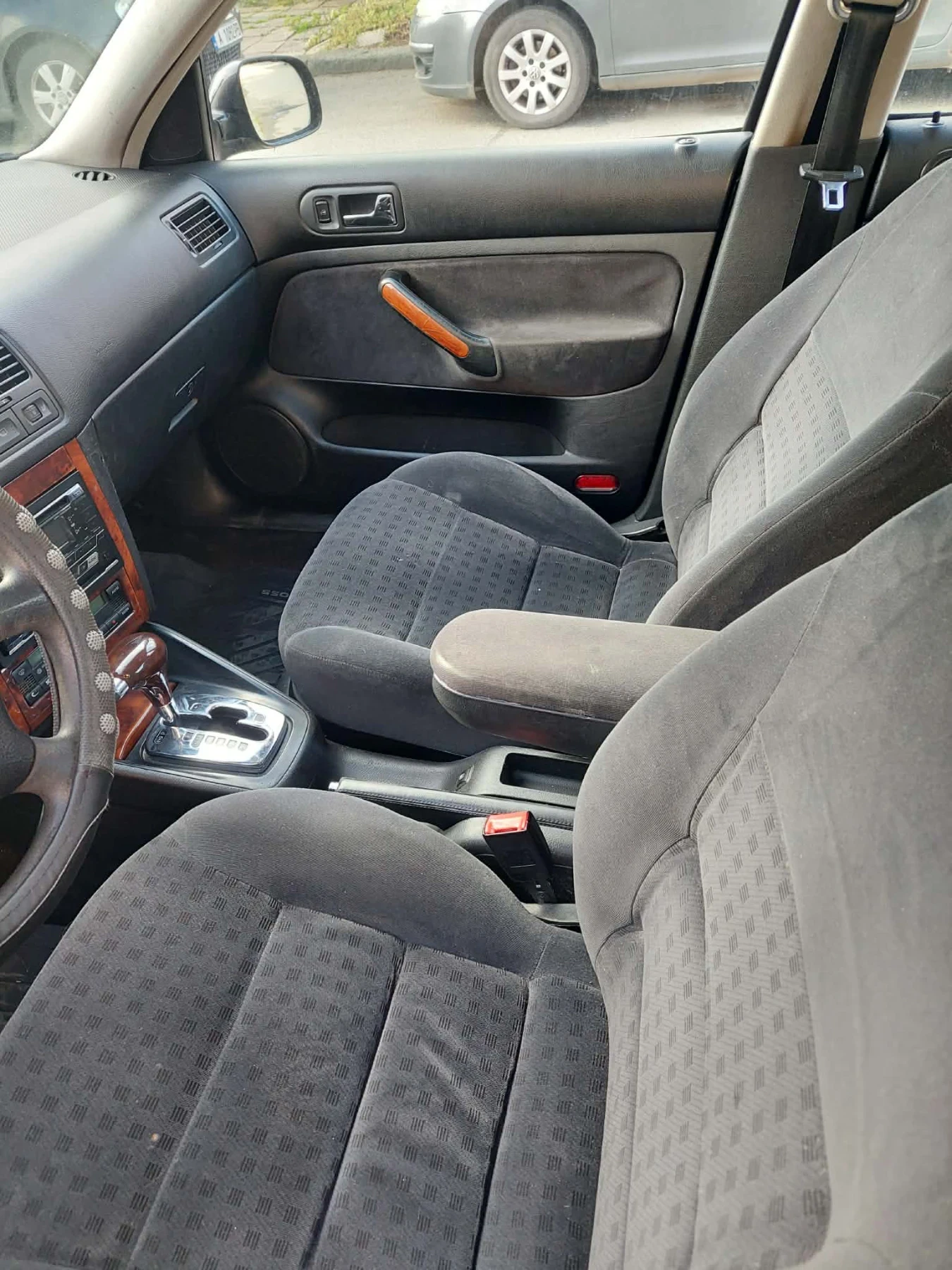 VW Bora 1.9 TDI, снимка 5 - Автомобили и джипове - 54179960