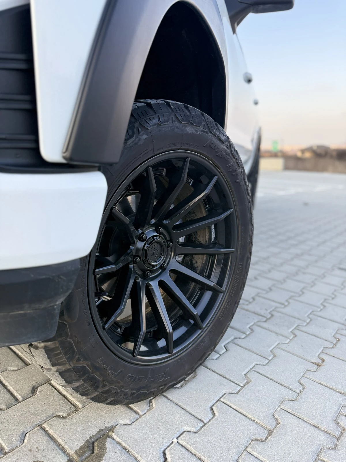 Chevrolet Silverado 5.3 V8 RST, снимка 9 - Автомобили и джипове - 54231382